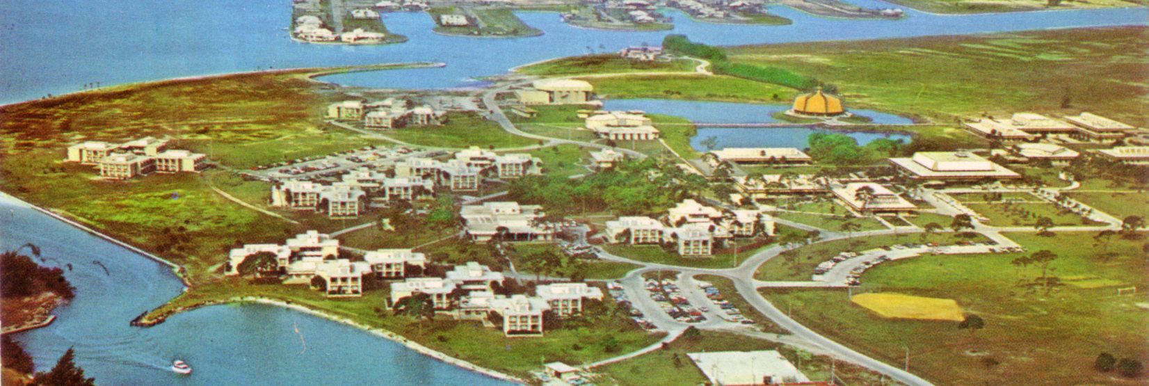 Aerial view of campus 1971