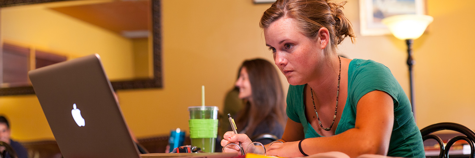 Student in Palmetto cafe