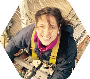 Maria Mora '14