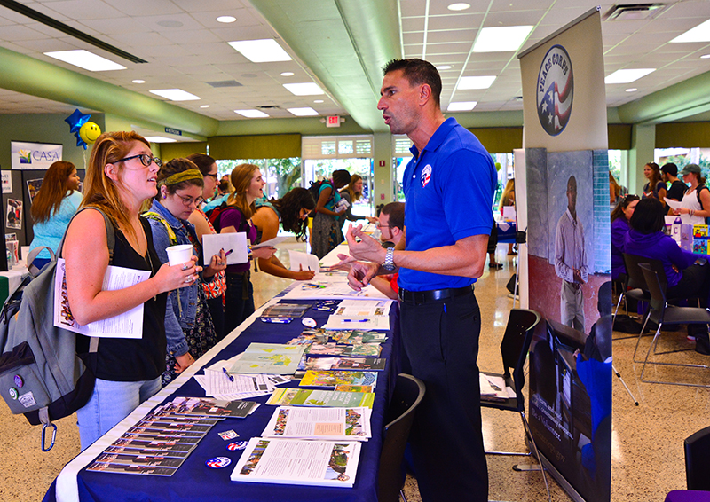 Service-Learning and internship fair