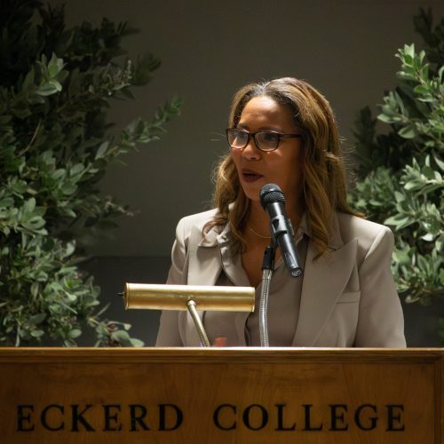 Dr. Roslyn Clark Artis speaks from behind a lectern.