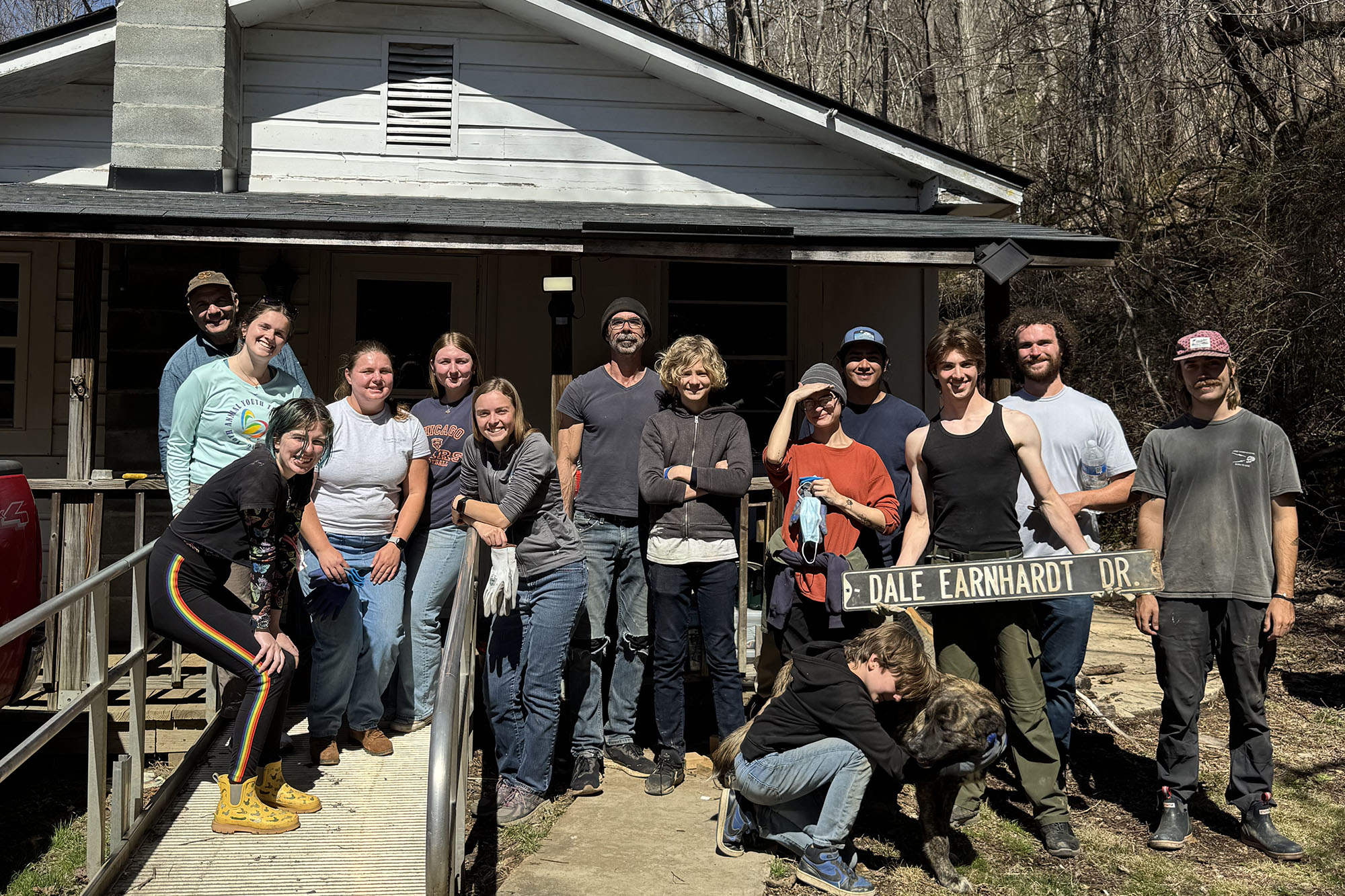 Eckerd College Faculty Students Spend Spring Break Providing Storm