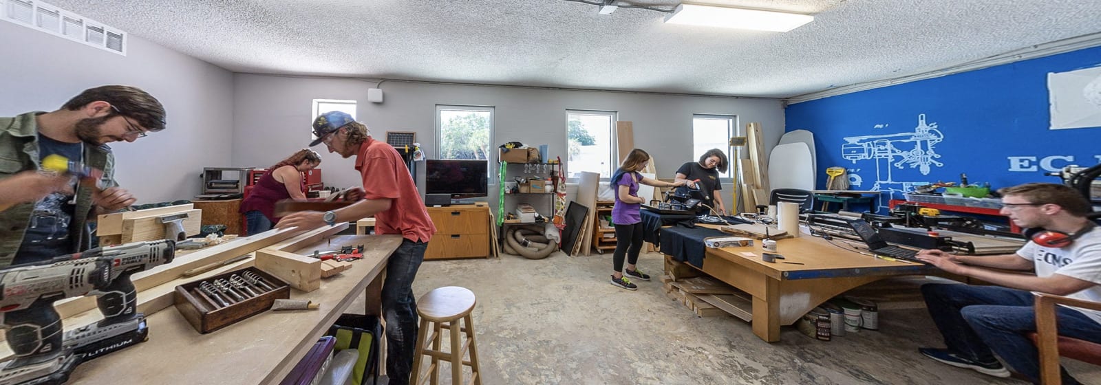 Eckerd College Makerspace for engineering students