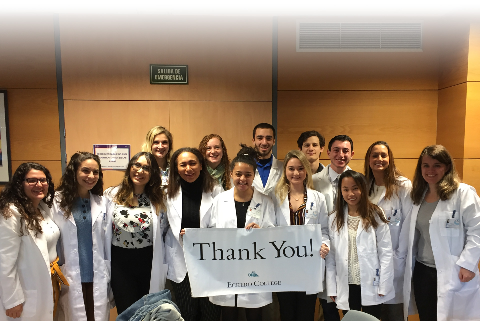 A group of Eckerd College pre-health students shadow physicians in Spain